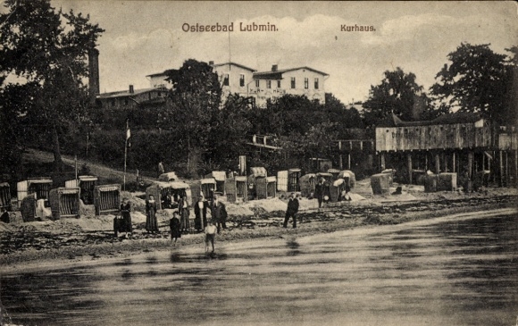 Ak Ostseebad Lubmin Vorpommern, Ostseebad  Kurhaus, Strandkörbe, Menschen, Wasser