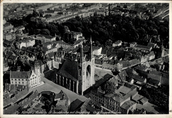 Ak Köthen in Anhalt, Fliegeraufnahme, Kirche
