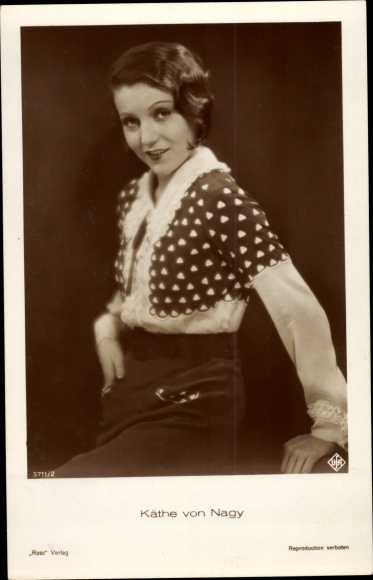 Postcard actress Käthe von Nagy, portrait, Ross Verlag 5711/2