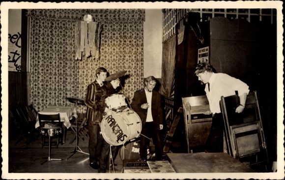 Photo Postcard Lüchow im Wendland?, Panther Club, Pancalls, musicians
