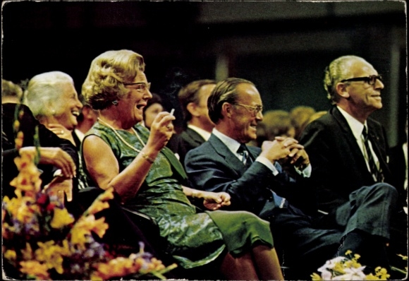 Ak Königin Juliana der Niederlande, 25-jähriges Regierungsjubiläum, Amsterdam 1973, Prinz Bernhard