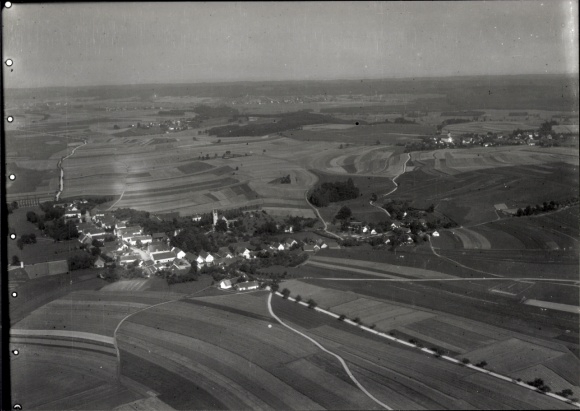 Foto Ustersbach in Schwaben Bayern, Fliegeraufnahme