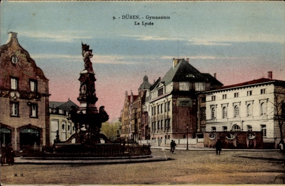 Ak Düren in Nordrhein Westfalen, Gymnasium, le Lycee, Brunnen