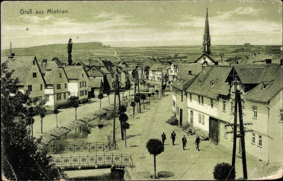 Postcard Miehlen Rhineland Palatinate, partial view of the village, church tower