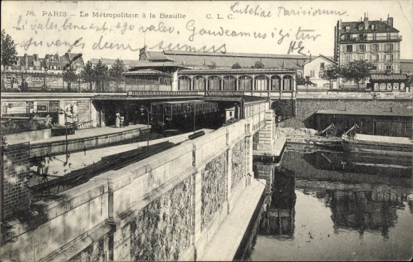 Postcard Paris XVI. District Passy, Metropolitan at the Bastille