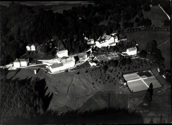 foto Bad Adelholzen Siegsdorf in Opper-Beieren, luchtfoto