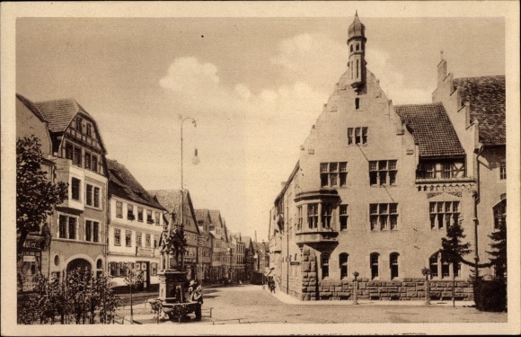 Postcard Schmalkalden in the Thuringian Forest, Altmarkt with Auergasse and Lutherbrunnen