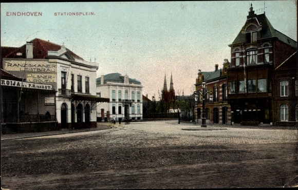 KP Eindhoven Brabancja Północna Holandia, Stationsplein, Franziskaner Leistbräu Pilsner Urquell