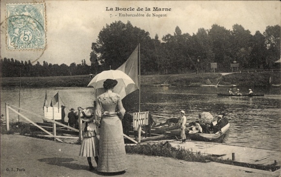 Ak Nogent sur Marne Val de Marne, Frau mit Sonnenschirm, Bootsanleger, Fluss mit Booten, Bäume...