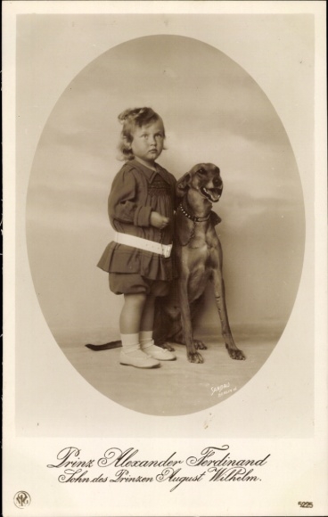 Ak Prins Alexander Ferdinand van Pruisen, portret met hond