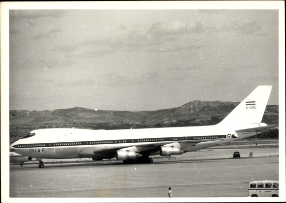Photo Italian military aircraft, Imperial Iranian Air Force, IIAF, Boeing 747, 5 282