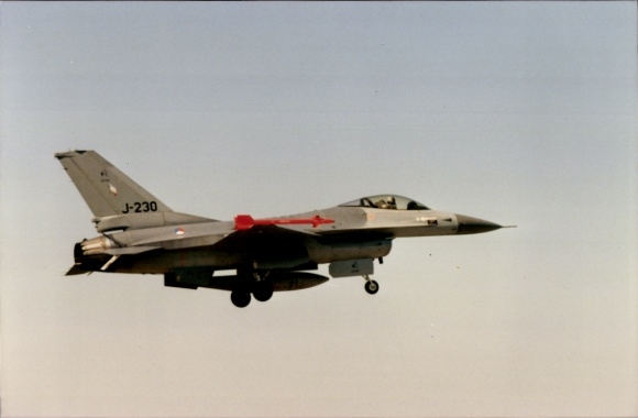 Photo Dutch military aircraft J-230