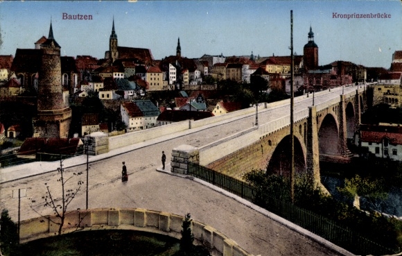 Ak Bautzen in Opper-Lausitz, Kronprinzenbrücke, uitzicht op de stad