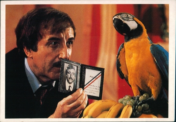 Postcard Actor Peter Sellers and Parrot Ara