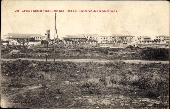 Ak Dakar Senegal, Casernes des Madeleines