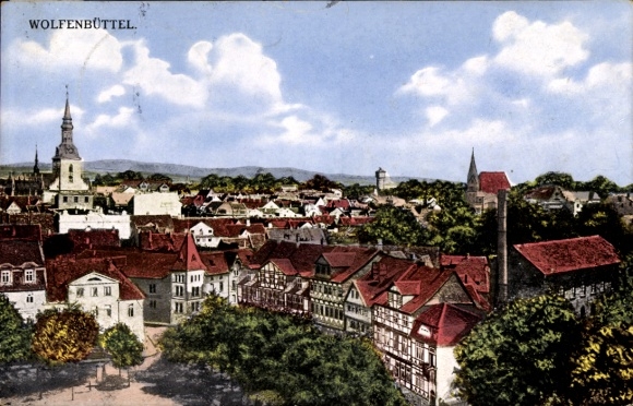 Ak Wolfenbüttel in Niedersachsen, Panoramaansicht von  Kirchturm,  Gebäude