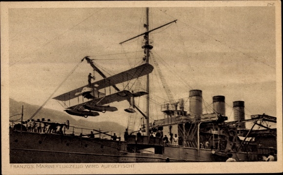 Postcard French naval aircraft is fished, German warship