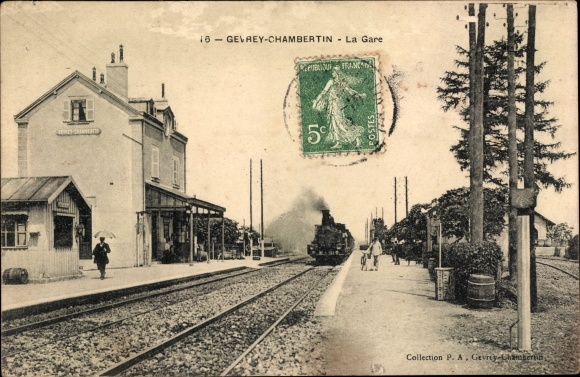 Postcard Gevrey Chambertin Côte-d&#39;Or, La Gare, Eisenbahn