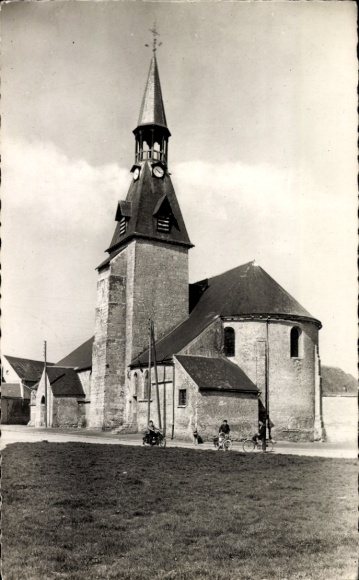 Postcard Fresnay sur Sarthe, Church
