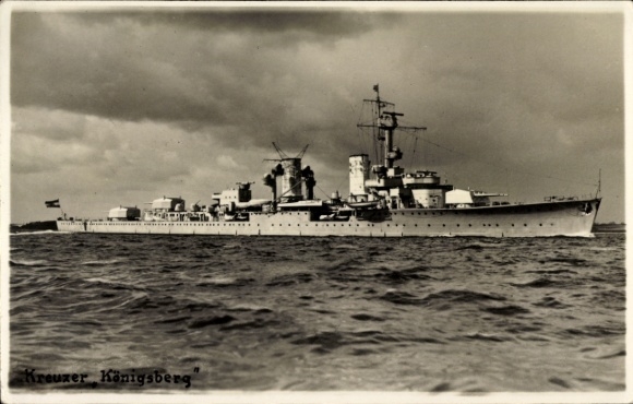 Ak Deutsches Kriegsschiff, Königsberg, Kreuzer, Kriegsmarine