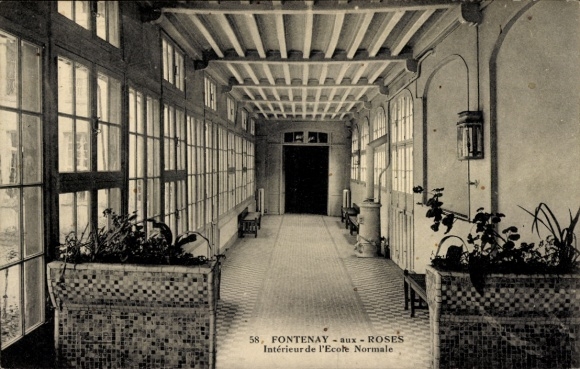 Postcard Fontenay aux Roses Hauts de Seine, interior of the Ecole Normale
