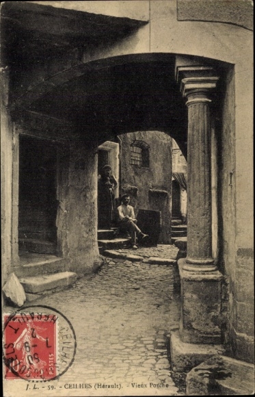 Postcard Ceilhes et Rocozels Hérault, Vieux Porche