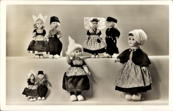 Ak holländische Volkstrachtenpuppen
