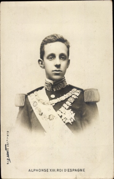 Król Hiszpanii Alfons XIII, portret, mundur, medal