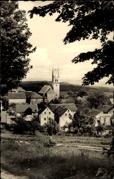 Postcard Schönberg am Kapellenberg Bad Brambach in the Vogtland, view of the town, church