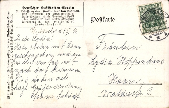 Artist Postcard Schulze, Hans Rudolf, Military pigeon on reconnaissance flight near the Masurian Lakes, I. WK