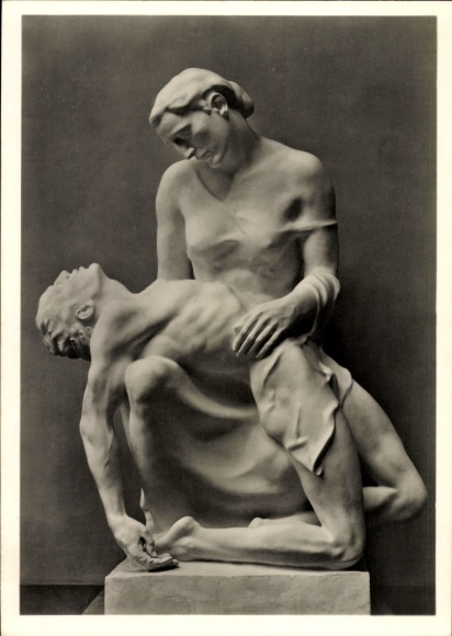 Postcard sculpture by Josef Thorak, Pieta, Dying, HDK 415, Photo Hoffmann