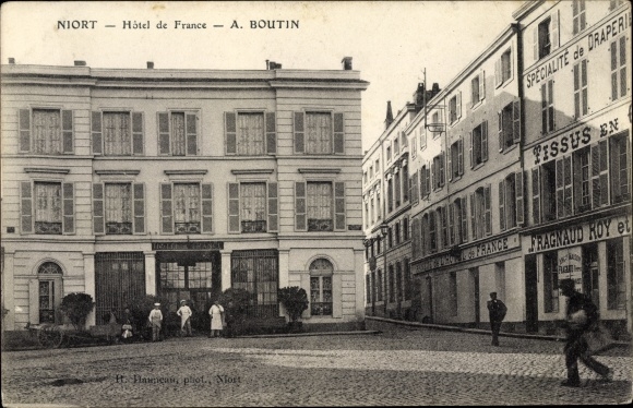 Postcard Niort Deux Sevres, Hotel de France