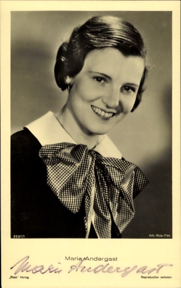 Ak Schauspielerin Maria Andergast, Portrait, Ross Verlag 9201/1, Autogramm