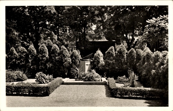 Ak Berlin Prenzlauer Berg, St. Nikolai Friedhof, Prenzlauer Allee, Ruhestätte Horst Wessel