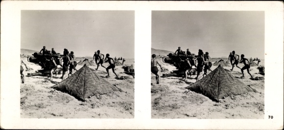 Stereo spatial image photo flying and winning No. 70, air raid alarm at an anti-aircraft battery in Greece