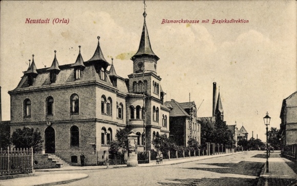 Ak Neustadt an der Orla, Bismarckstraße, Bezirksdirektion