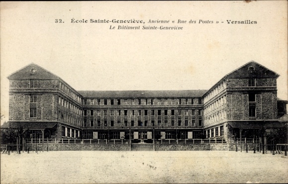 Ak Versailles Yvelines, École Sainte-Geneviève, Gebäude, Versailles
