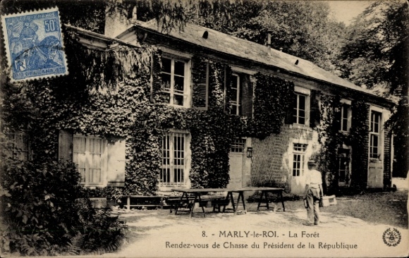 Postcard Marly le Roi Yvelines, La Foret, Rendez-vous de Chasse du President de la Republique