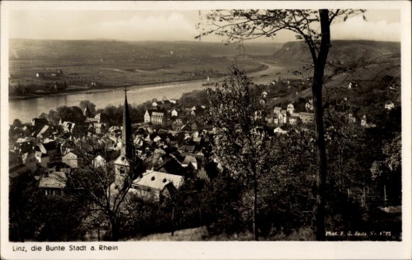 Ak Linz am Rhein, Panorama, Kirche