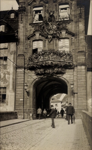 Postcard Bamberg in Upper Franconia, town hall in baroque style, decorative facades, scene