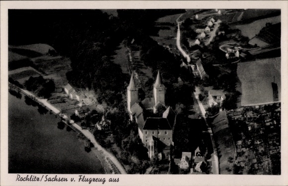 Ak Rochlitz an der Mulde, Fliegeraufnahme, Schloss