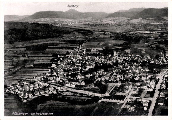 Ak Mössingen in Württemberg, luchtfoto, stadszicht, Rossberg, landschap