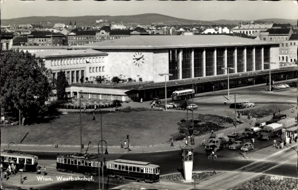 Postcard Vienna 15 Rudolfsheim Fünfhaus, Westbahnhof, tram