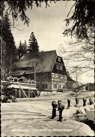 Postcard Oberpöbel Dippoldiswalde Sachsen, HO-Gaststätte Putzmühle in the Pöbeltal, winter