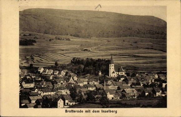 Postcard Brotterode Trusetal in Thuringia, view of the town with surroundings and Inselsberg