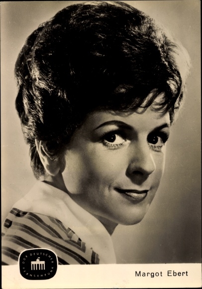 Ak Ansagerin Margot Ebert, Portrait