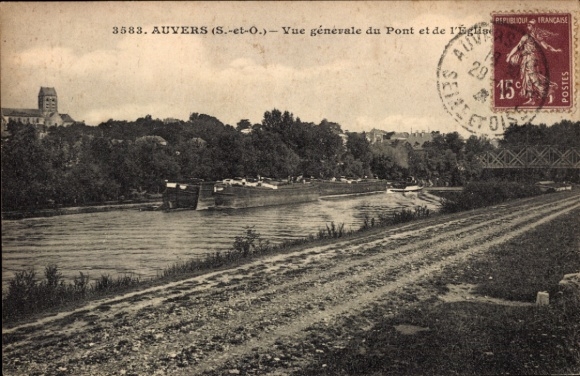 CPA Auvers-sur-Oise Val d'Oise, Vue générale du Pont et de l'Eglise