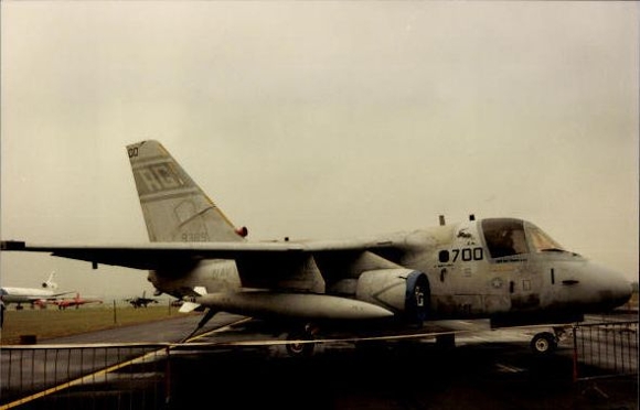 Set von 71 Fotos Flugzeuge und  Hubschrauber