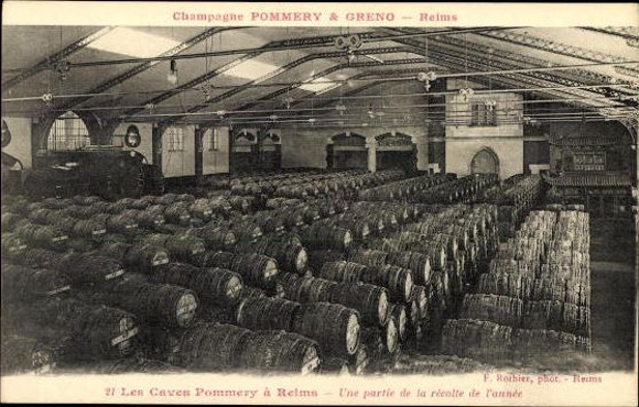 Set with 40 PCs Reims, Caves Pommery, envelope
