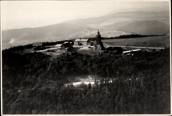 Photo Niederreifenberg Schmitten im Taunus, Großer Feldberg, aerial photograph